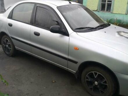 Сірий Деу Ланос, об'ємом двигуна 1.39 л та пробігом 135 тис. км за 2800 $, фото 1 на Automoto.ua