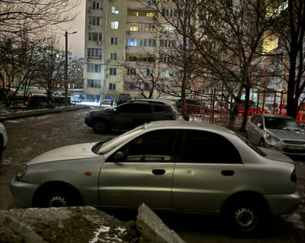 Серый Дэу Ланос, объемом двигателя 1.5 л и пробегом 100 тыс. км за 1300 $, фото 1 на Automoto.ua