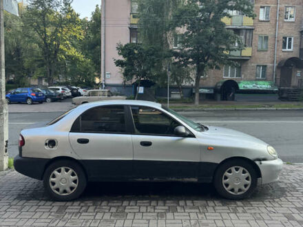 Деу Ланос 2008 у Києві на Automoto.ua Сірий Деу Ланос, об'ємом двигуна 1.6 л та пробігом 200 тис. км за 700 $, фото 1 на Automoto.ua
