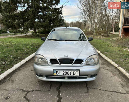 Серый Дэу Ланос, объемом двигателя 1.5 л и пробегом 250 тыс. км за 2050 $, фото 1 на Automoto.ua