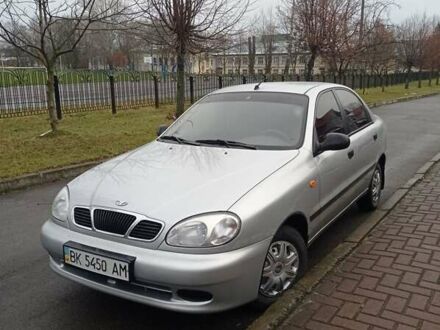 Серый Дэу Ланос, объемом двигателя 1.5 л и пробегом 203 тыс. км за 2300 $, фото 1 на Automoto.ua