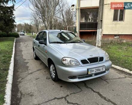 Сірий Деу Ланос, об'ємом двигуна 1.5 л та пробігом 297 тис. км за 1800 $, фото 1 на Automoto.ua