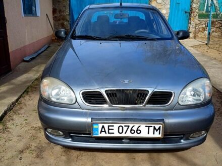 Сірий Деу Ланос, об'ємом двигуна 1.5 л та пробігом 101 тис. км за 3300 $, фото 1 на Automoto.ua