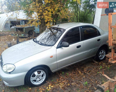 Серый Дэу Ланос, объемом двигателя 1.6 л и пробегом 160 тыс. км за 2200 $, фото 1 на Automoto.ua