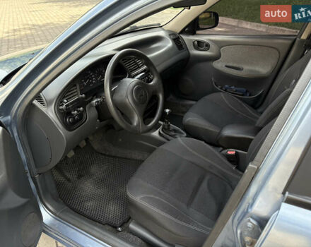 Синий Дэу Ланос, объемом двигателя 1.5 л и пробегом 203 тыс. км за 3000 $, фото 3 на Automoto.ua