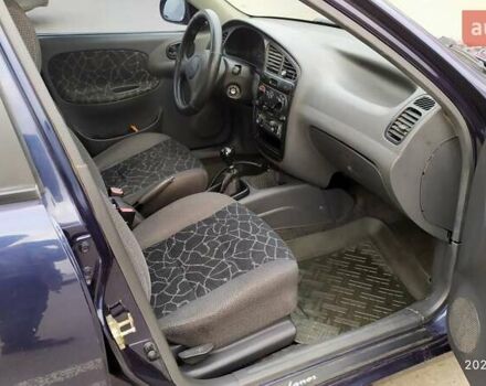 Синій Деу Ланос, об'ємом двигуна 1.5 л та пробігом 250 тис. км за 3500 $, фото 3 на Automoto.ua