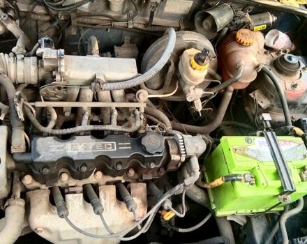 Дэу Ланос 2004 в Полтаве на Automoto.ua Синий Дэу Ланос, объемом двигателя 1.5 л и пробегом 370 тыс. км за 1500 $, фото 3 на Automoto.ua