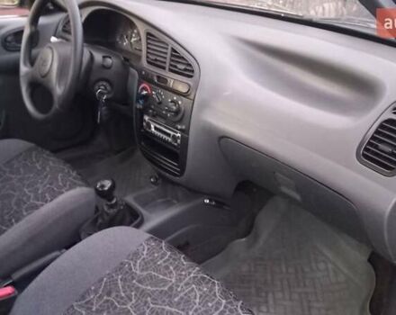 Синій Деу Ланос, об'ємом двигуна 1.5 л та пробігом 140 тис. км за 3300 $, фото 2 на Automoto.ua