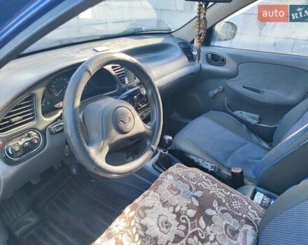 Синий Дэу Ланос, объемом двигателя 1.5 л и пробегом 430 тыс. км за 2500 $, фото 4 на Automoto.ua