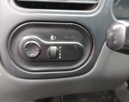 Деу Ланос 2005 у Кривому Розі на Automoto.ua Синій Деу Ланос, об'ємом двигуна 1.5 л та пробігом 200 тис. км за 2300 $, фото 12 на Automoto.ua