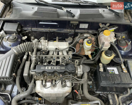 Деу Ланос 2005 у Василькове на Automoto.ua Синій Деу Ланос, об'ємом двигуна 1.5 л та пробігом 140 тис. км за 2650 $, фото 16 на Automoto.ua