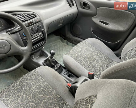 Деу Ланос 2005 у Василькове на Automoto.ua Синій Деу Ланос, об'ємом двигуна 1.5 л та пробігом 140 тис. км за 2650 $, фото 12 на Automoto.ua