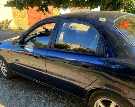 Синий Дэу Ланос, объемом двигателя 1.5 л и пробегом 190 тыс. км за 1640 $, фото 4 на Automoto.ua