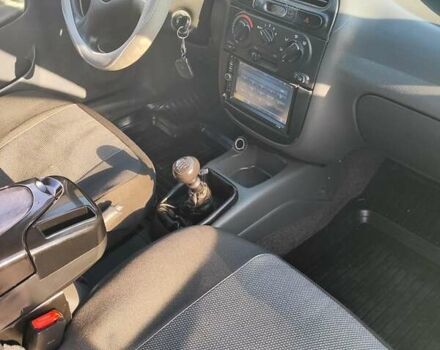 Синий Дэу Ланос, объемом двигателя 1.5 л и пробегом 251 тыс. км за 2200 $, фото 3 на Automoto.ua