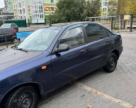Синий Дэу Ланос, объемом двигателя 1.5 л и пробегом 270 тыс. км за 2150 $, фото 2 на Automoto.ua