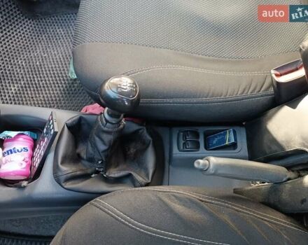 Дэу Ланос 2006 в Белой Церкве на Automoto.ua Синий Дэу Ланос, объемом двигателя 1.5 л и пробегом 270 тыс. км за 1700 $, фото 6 на Automoto.ua