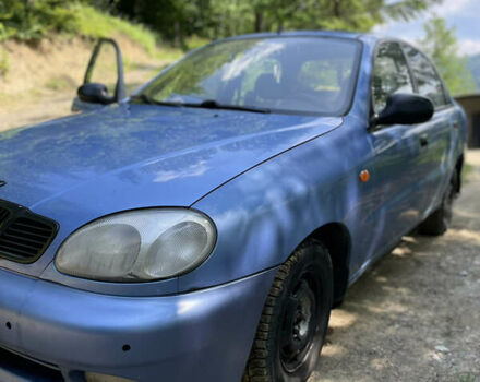 Синий Дэу Ланос, объемом двигателя 1.5 л и пробегом 213 тыс. км за 2000 $, фото 1 на Automoto.ua