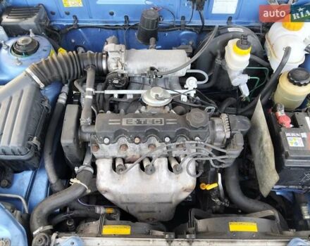 Синий Дэу Ланос, объемом двигателя 1.5 л и пробегом 165 тыс. км за 2999 $, фото 3 на Automoto.ua