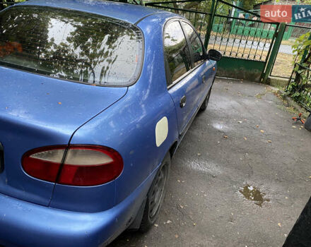 Синий Дэу Ланос, объемом двигателя 1.5 л и пробегом 305 тыс. км за 2000 $, фото 2 на Automoto.ua