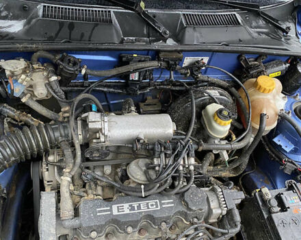 Синій Деу Ланос, об'ємом двигуна 1.5 л та пробігом 311 тис. км за 1890 $, фото 7 на Automoto.ua