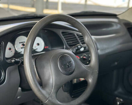 Дэу Ланос 2007 в Запорожье на Automoto.ua Синий Дэу Ланос, объемом двигателя 1.5 л и пробегом 191 тыс. км за 1999 $, фото 10 на Automoto.ua