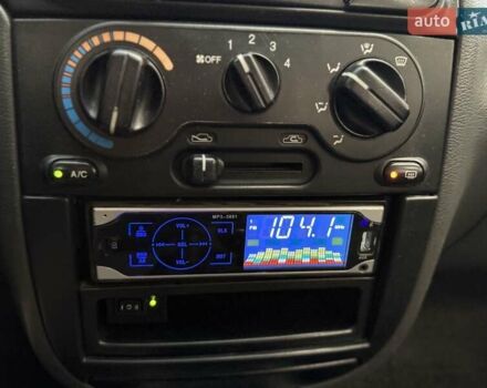 Дэу Ланос 2007 в Запорожье на Automoto.ua Синий Дэу Ланос, объемом двигателя 1.5 л и пробегом 240 тыс. км за 2600 $, фото 25 на Automoto.ua