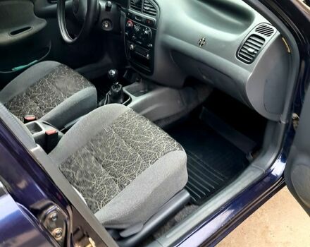 Синий Дэу Ланос, объемом двигателя 1.5 л и пробегом 220 тыс. км за 2000 $, фото 5 на Automoto.ua