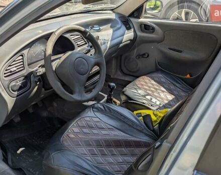 Синий Дэу Ланос, объемом двигателя 1.5 л и пробегом 400 тыс. км за 1900 $, фото 4 на Automoto.ua