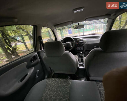 Синий Дэу Ланос, объемом двигателя 1.5 л и пробегом 305 тыс. км за 2000 $, фото 5 на Automoto.ua