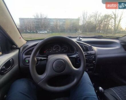 Синій Деу Ланос, об'ємом двигуна 1.5 л та пробігом 188 тис. км за 2000 $, фото 8 на Automoto.ua