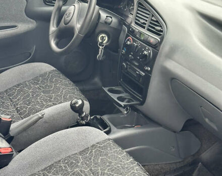 Синий Дэу Ланос, объемом двигателя 0 л и пробегом 277 тыс. км за 2200 $, фото 4 на Automoto.ua