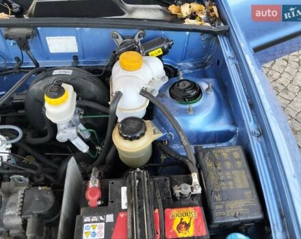 Синий Дэу Ланос, объемом двигателя 1.5 л и пробегом 165 тыс. км за 2999 $, фото 5 на Automoto.ua