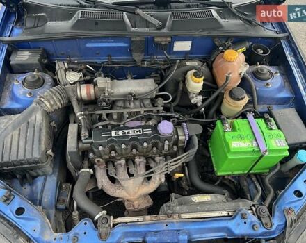 Синій Деу Ланос, об'ємом двигуна 1.5 л та пробігом 103 тис. км за 1600 $, фото 5 на Automoto.ua