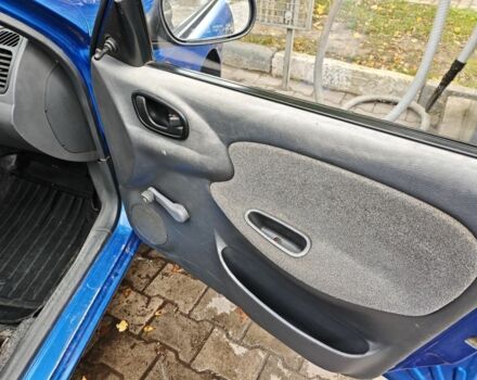 Синий Дэу Ланос, объемом двигателя 1.4 л и пробегом 1 тыс. км за 1500 $, фото 4 на Automoto.ua