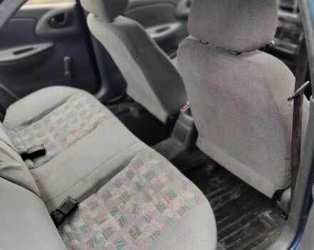 Синій Деу Ланос, об'ємом двигуна 1.5 л та пробігом 300 тис. км за 1850 $, фото 3 на Automoto.ua