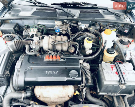 Синий Дэу Ланос, объемом двигателя 1.6 л и пробегом 310 тыс. км за 2200 $, фото 10 на Automoto.ua