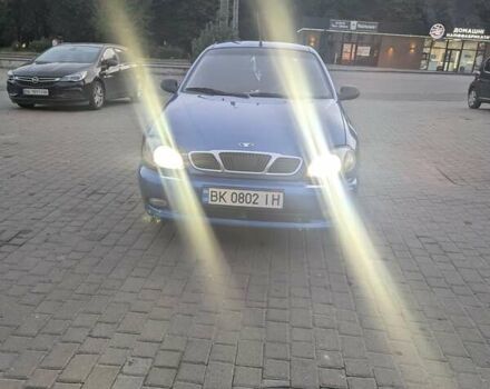 Синий Дэу Ланос, объемом двигателя 1.5 л и пробегом 330 тыс. км за 2500 $, фото 3 на Automoto.ua