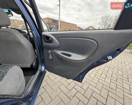 Синій Деу Ланос, об'ємом двигуна 1.3 л та пробігом 63 тис. км за 2800 $, фото 10 на Automoto.ua