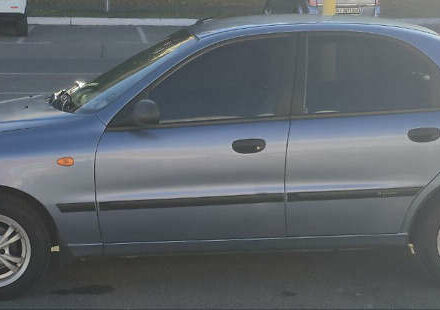 Синий Дэу Ланос, объемом двигателя 1.5 л и пробегом 318 тыс. км за 2700 $, фото 2 на Automoto.ua