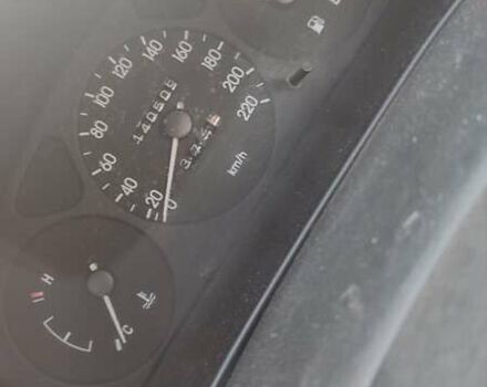 Синий Дэу Ланос, объемом двигателя 1.5 л и пробегом 140 тыс. км за 2000 $, фото 4 на Automoto.ua