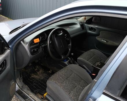 Синий Дэу Ланос, объемом двигателя 1.6 л и пробегом 200 тыс. км за 2982 $, фото 1 на Automoto.ua