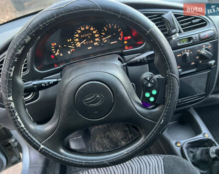 Синий Дэу Ланос, объемом двигателя 1.5 л и пробегом 122 тыс. км за 3100 $, фото 8 на Automoto.ua