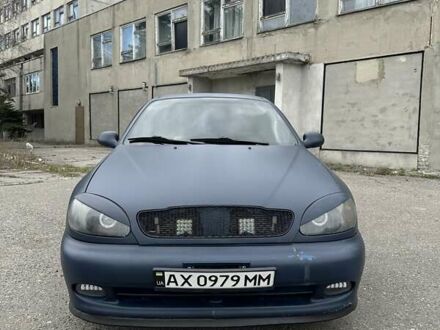 Дэу Ланос 1998 в Харькове на Automoto.ua Синий Дэу Ланос, объемом двигателя 1.5 л и пробегом 297 тыс. км за 2550 $, фото 1 на Automoto.ua