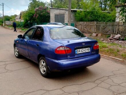 Дэу Ланос 1998 в Новоукраинке на Automoto.ua Синий Дэу Ланос, объемом двигателя 1.5 л и пробегом 0 тыс. км за 1500 $, фото 1 на Automoto.ua