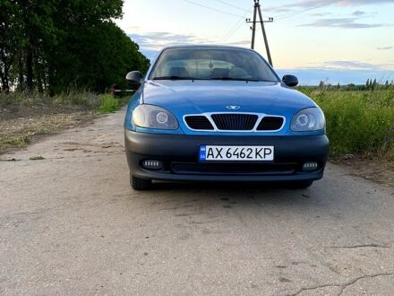 Дэу Ланос 2001 в Чугуеве на Automoto.ua Синий Дэу Ланос, объемом двигателя 1.5 л и пробегом 274 тыс. км за 2200 $, фото 1 на Automoto.ua