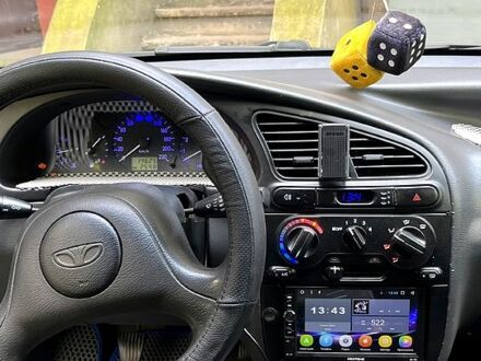 Дэу Ланос 2001 в Краматорске на Automoto.ua Синий Дэу Ланос, объемом двигателя 1.5 л и пробегом 0 тыс. км за 2550 $, фото 1 на Automoto.ua