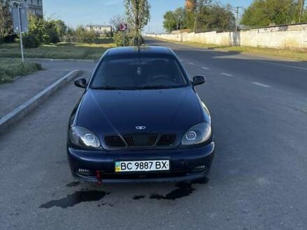 Деу Ланос 2003 у Вознесенске на Automoto.ua Синій Деу Ланос, об'ємом двигуна 1.6 л та пробігом 347 тис. км за 2400 $, фото 1 на Automoto.ua