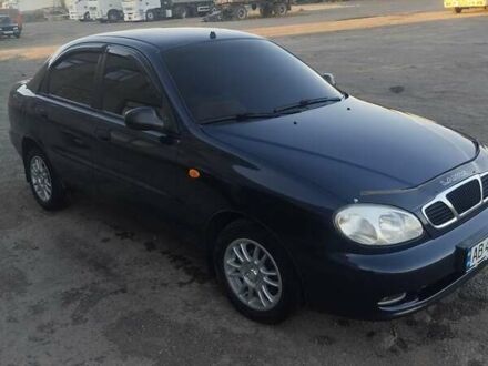 Дэу Ланос 2004 в Томашполе на Automoto.ua Синий Дэу Ланос, объемом двигателя 1.5 л и пробегом 215 тыс. км за 3100 $, фото 1 на Automoto.ua