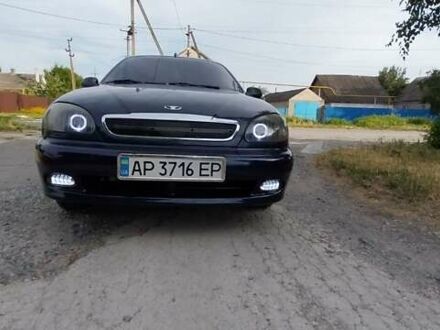 Дэу Ланос 2005 в Запорожье на Automoto.ua Синий Дэу Ланос, объемом двигателя 1.5 л и пробегом 300 тыс. км за 3500 $, фото 1 на Automoto.ua