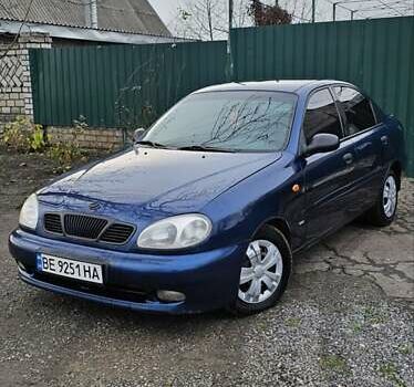 Синий Дэу Ланос, объемом двигателя 1.5 л и пробегом 240 тыс. км за 2650 $, фото 1 на Automoto.ua